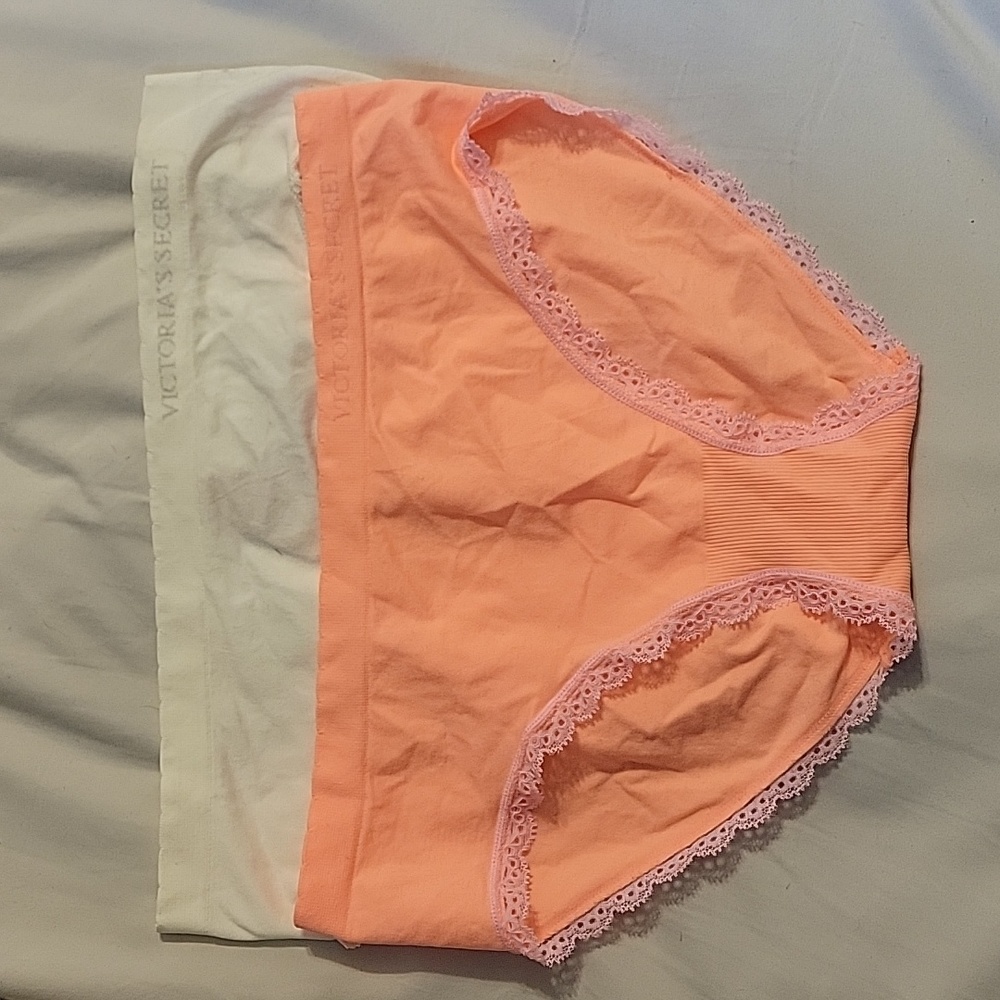 Hiphugger panties